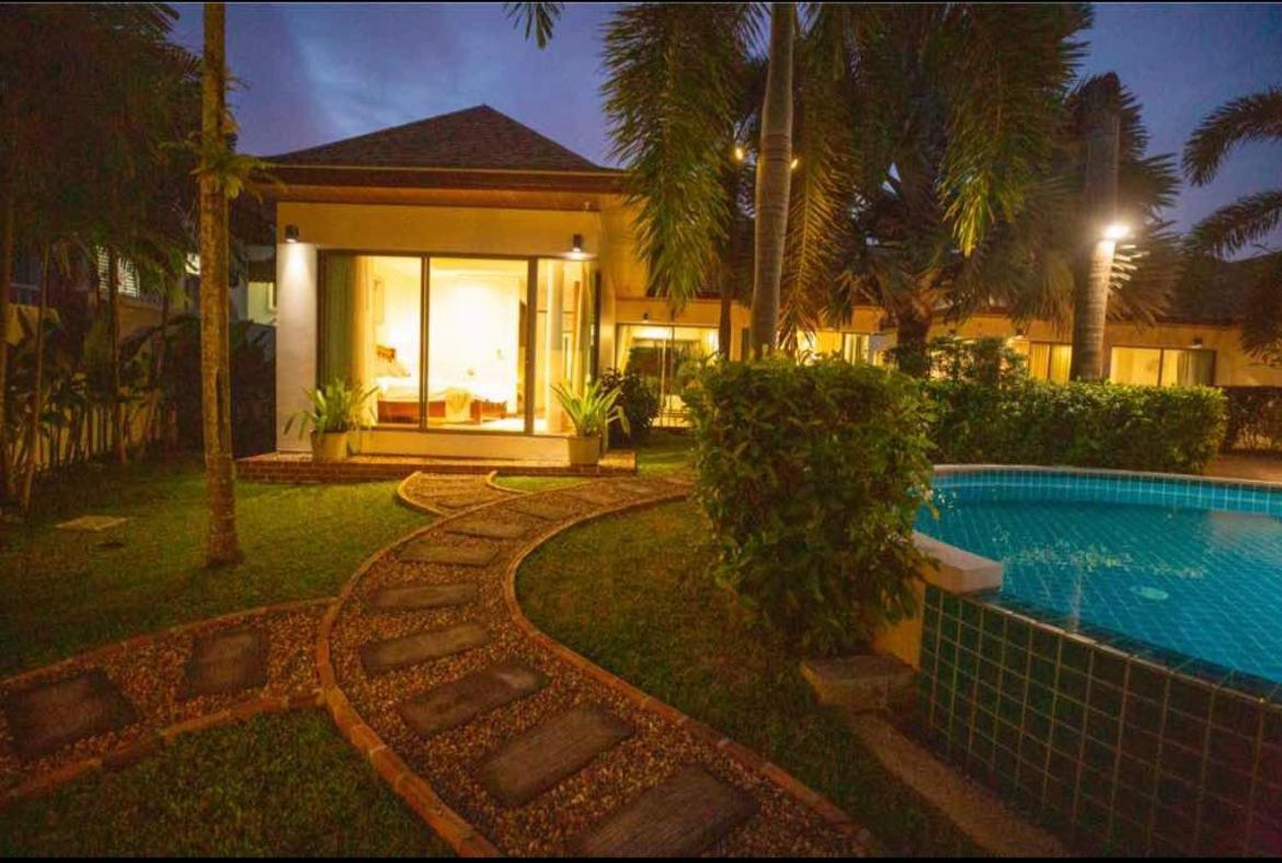 Poly Villa Naya 3 Rawai Esterno foto