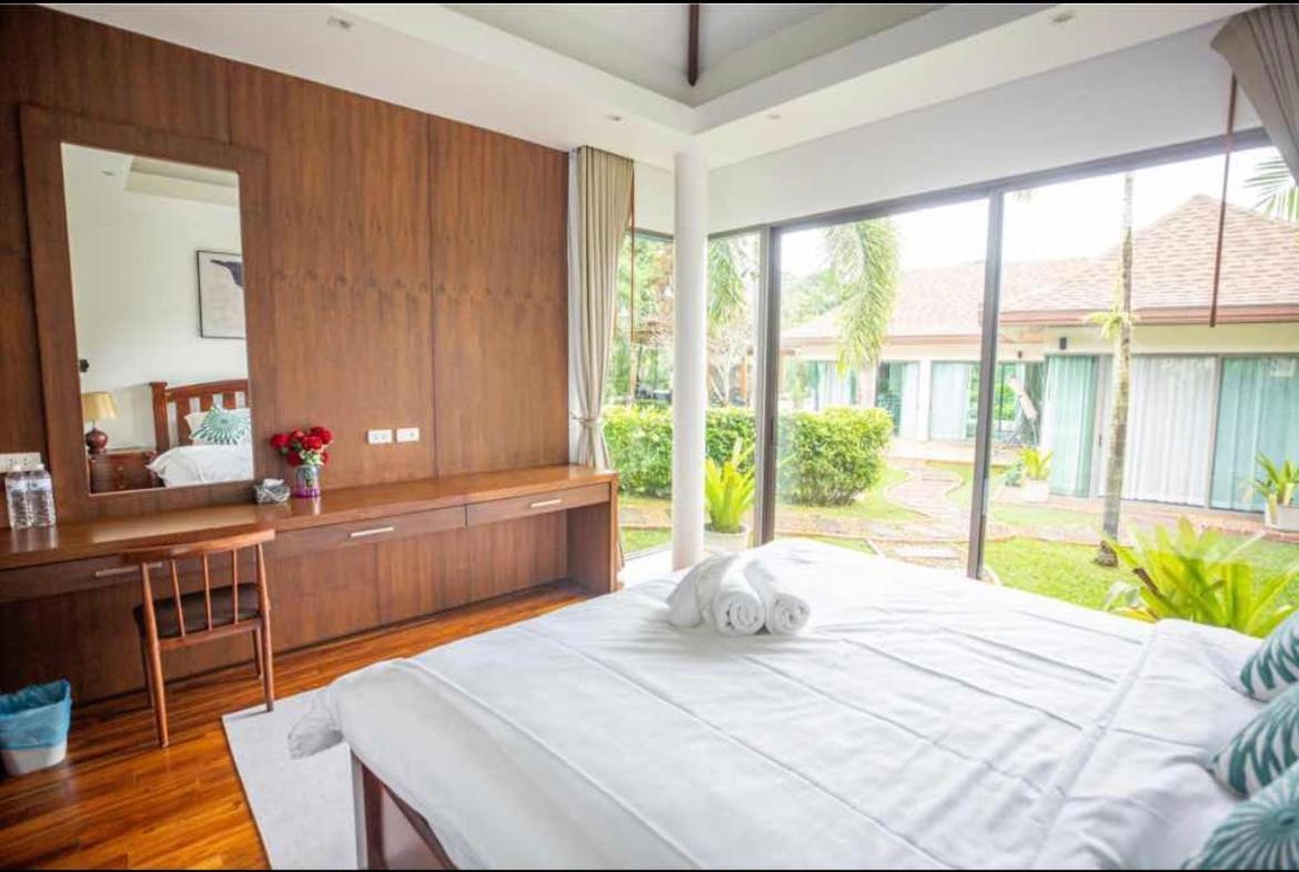 Poly Villa Naya 3 Rawai Esterno foto